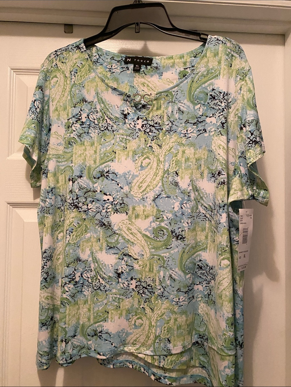 N Touch Women's Short Sleeve Scoop Neck Tee - Light Blue & Light Green Paisley